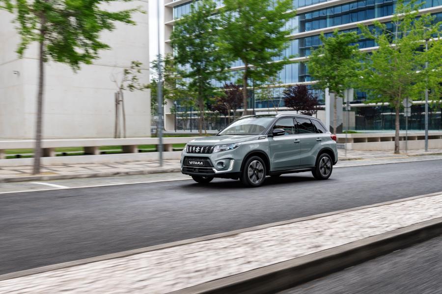  Suzuki Vitara 2018 года  (WW) (фото 26 из 41)